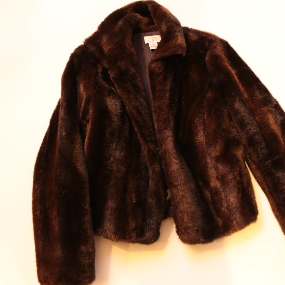 Brown Cropped Faux Fur Jacket